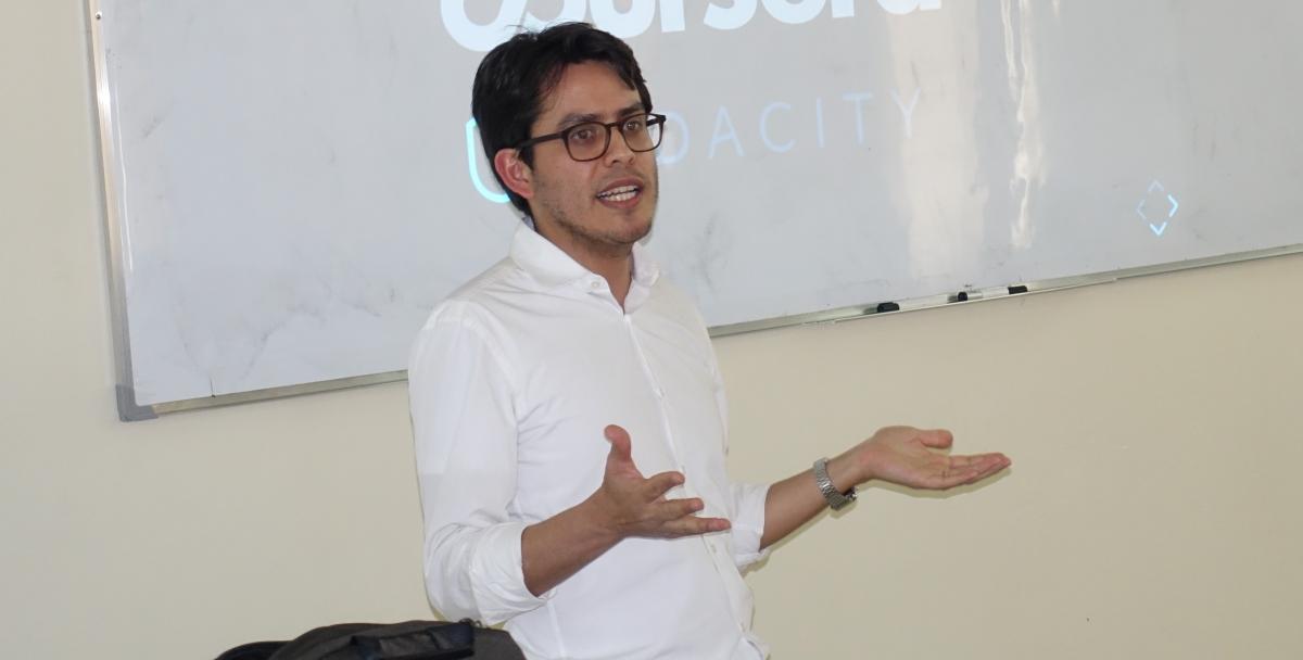 Dr. Diego Sandoval visited the ACEESD to Meet with Ph.D. students and conducting some seminars