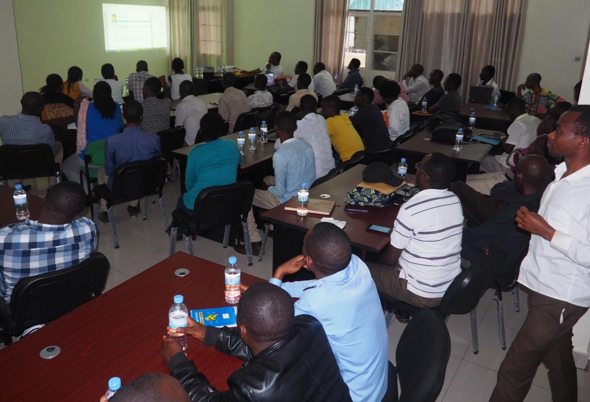 ACE-ESD training on Organic Semiconducting Materials